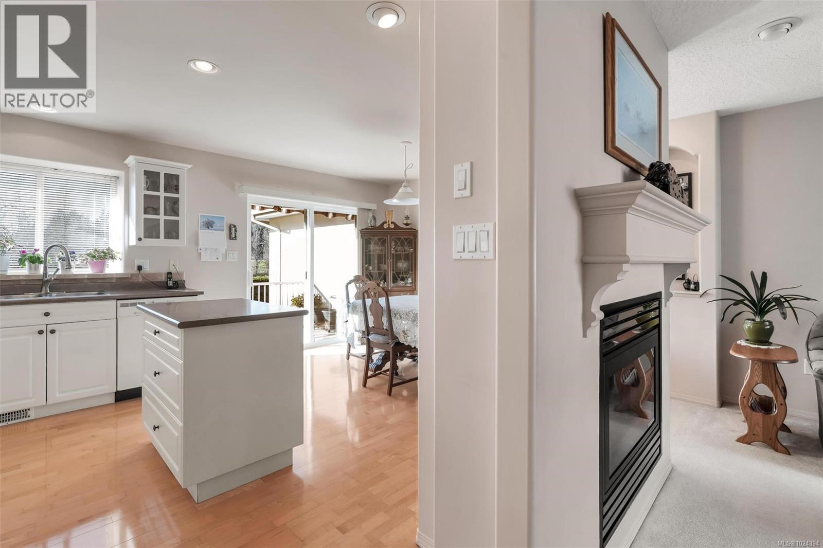 13 920 Brulette Pl, Mill Bay, British Columbia V8H 1J1 - Photo 8 - 1024394