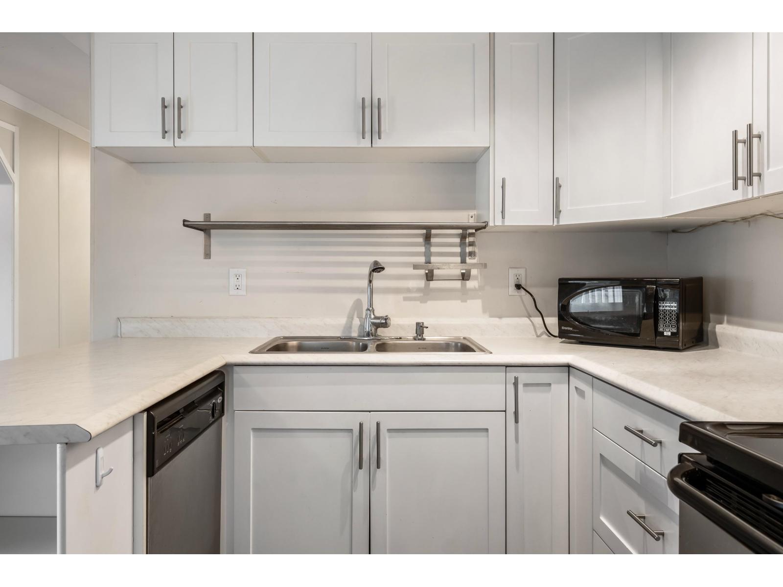 17 3942 Columbia Valley Road, Cultus Lake North, Chilliwack, British Columbia  V2R 5B1 - Photo 17 - R3084562