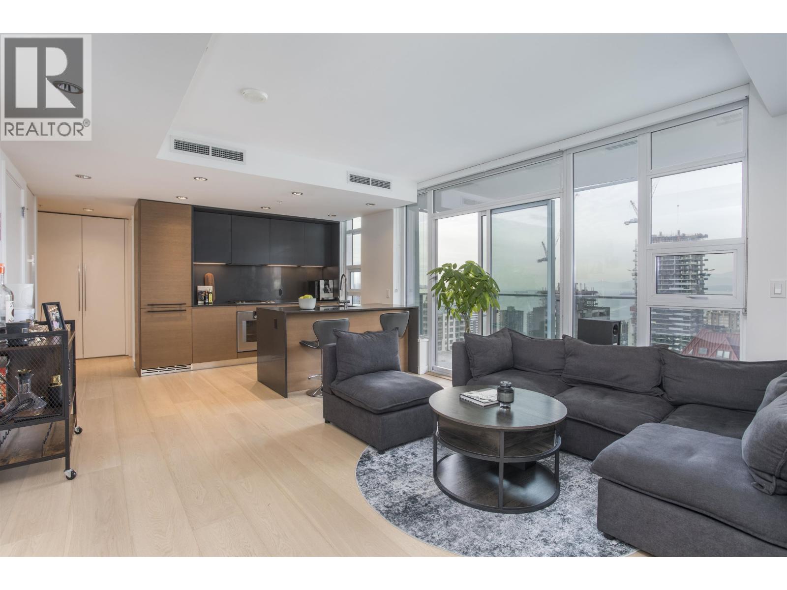 2805 1289 HORNBY STREET, Vancouver, British Columbia