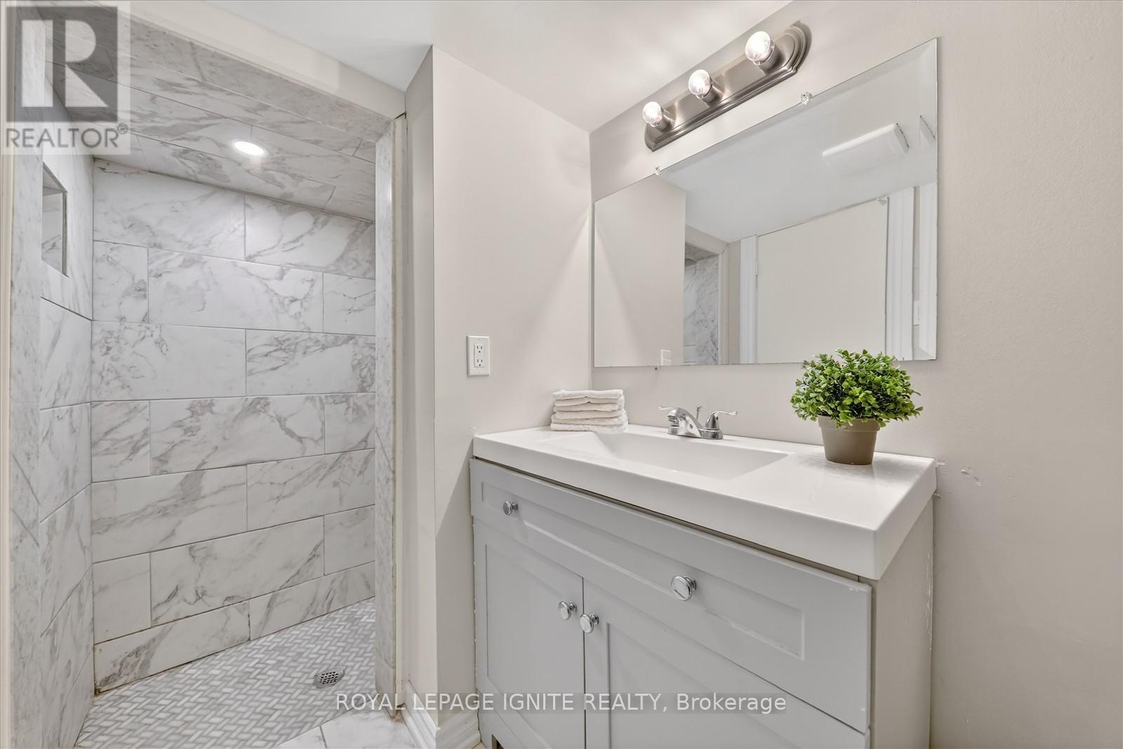 390 Jarvis Street, Oshawa, Ontario  L1G 5L2 - Photo 29 - E12739690