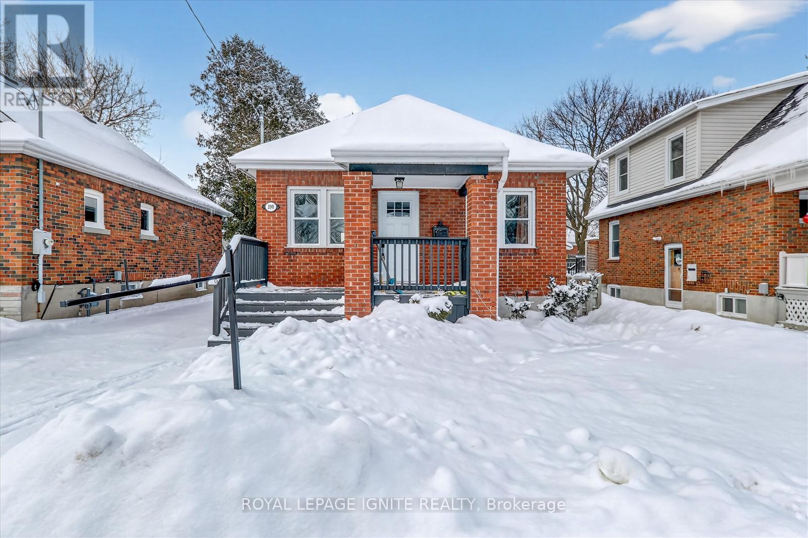 390 Jarvis Street, Oshawa, Ontario  L1G 5L2 - Photo 3 - E12739690