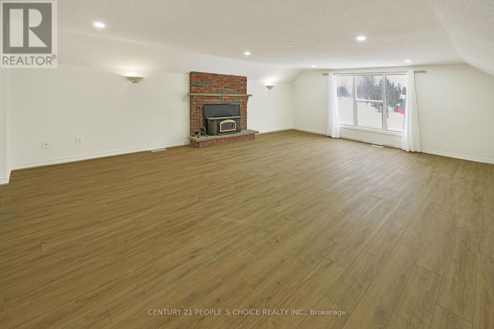 102 Hialeah Crescent, Whitby, Ontario  L1N 6R1 - Photo 14 - E12739808