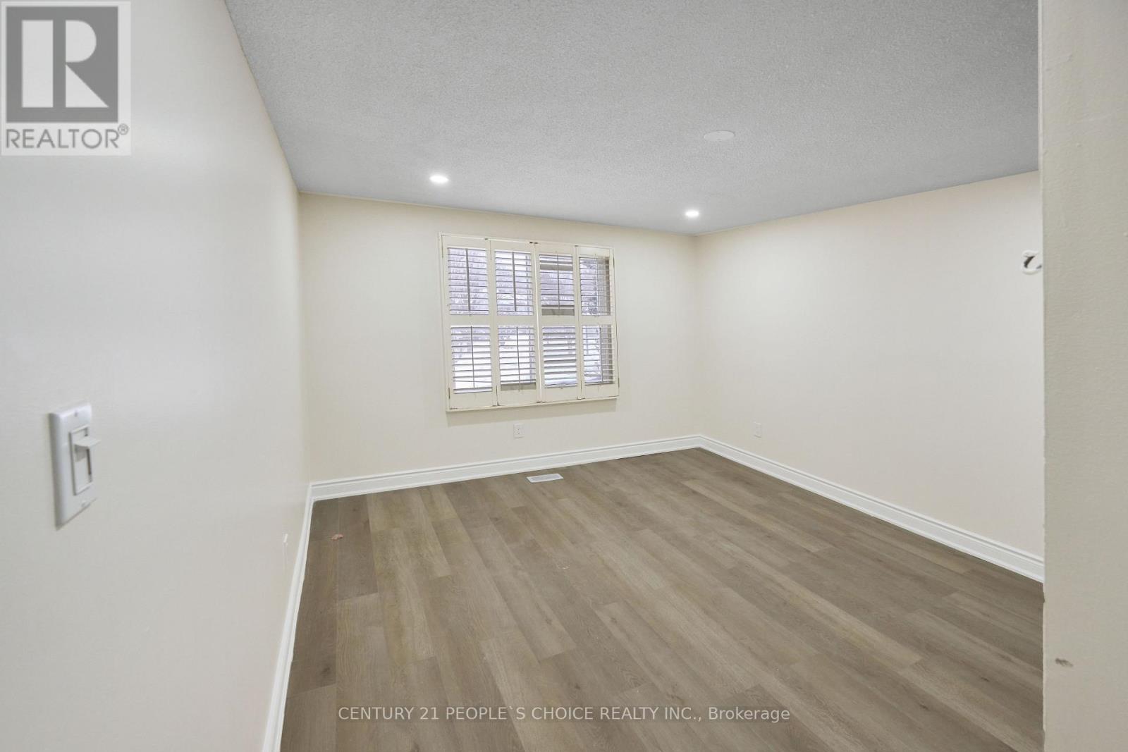 102 Hialeah Crescent, Whitby, Ontario  L1N 6R1 - Photo 21 - E12739808