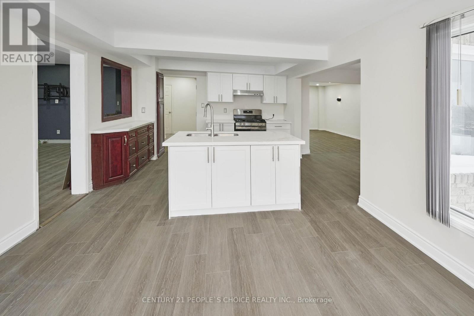 102 Hialeah Crescent, Whitby, Ontario  L1N 6R1 - Photo 7 - E12739808