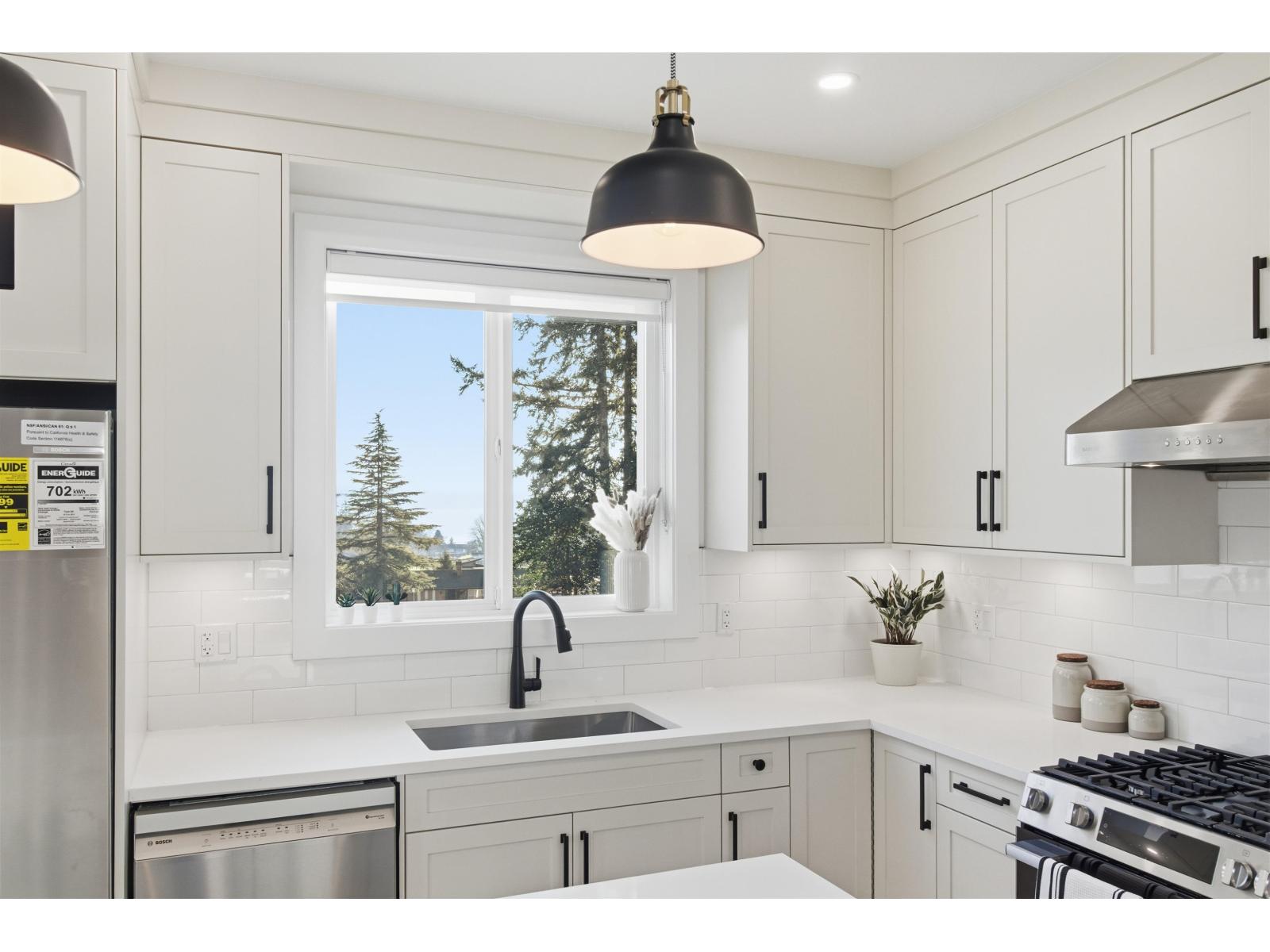 102 16058 9a Avenue, Surrey, British Columbia  V4A 4W5 - Photo 11 - R3084014