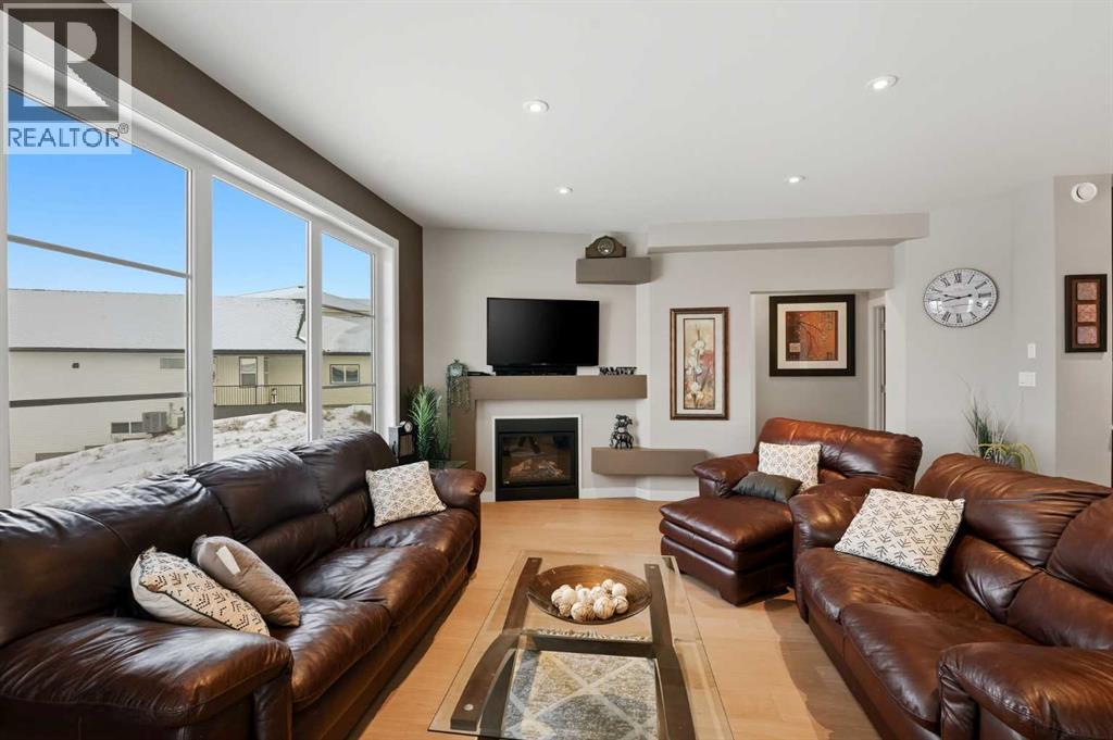 38 Vista Close, Blackfalds, Alberta  T4M 0L3 - Photo 14 - A2277489