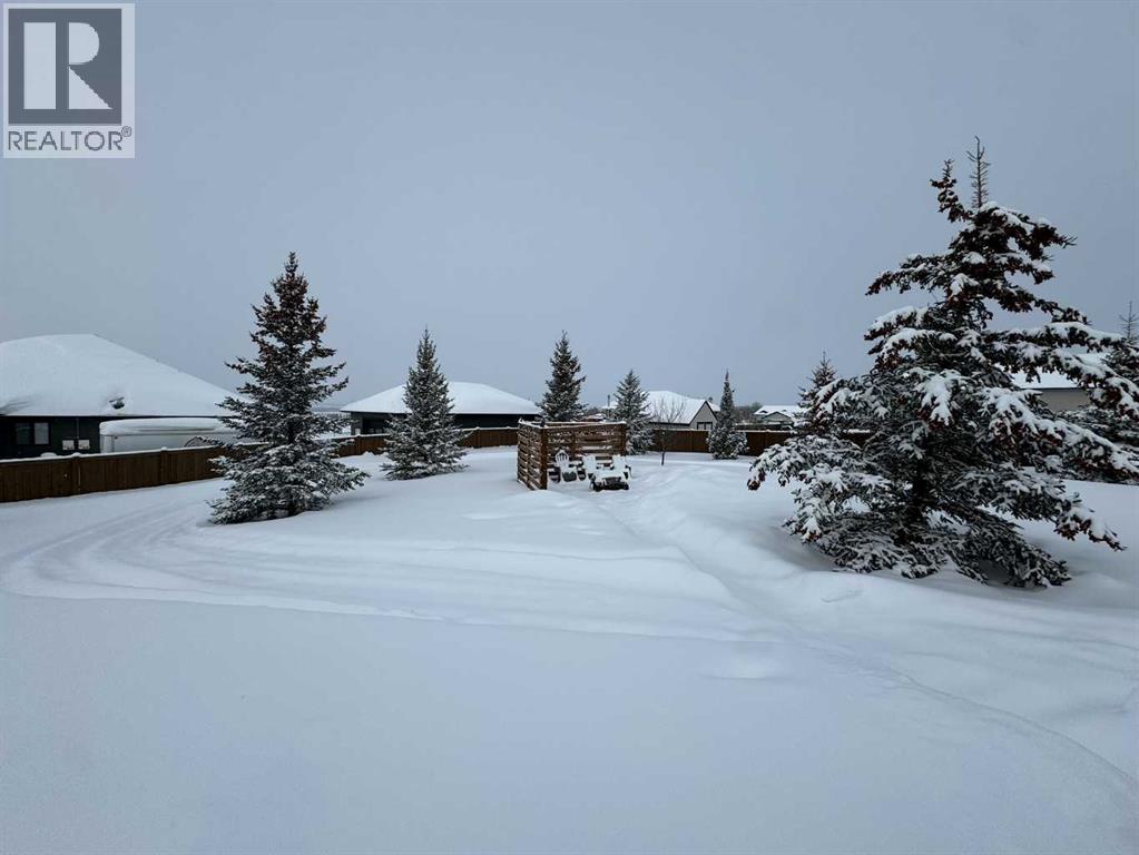 1103 Stacey Drive, Beaverlodge, Alberta  T0H 0C0 - Photo 36 - A2277218