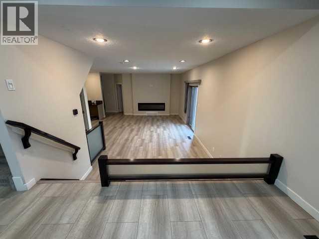 421 Sherwood Place W, Lethbridge, Alberta  T1K 6E5 - Photo 9 - A2278434