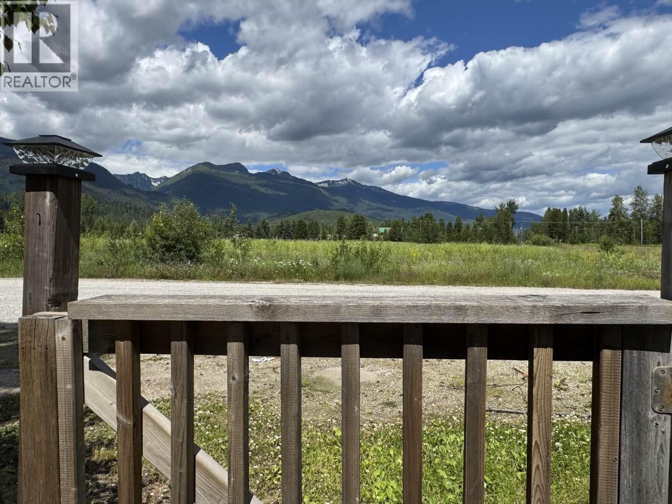 5922 Stewart Street, Blue River, British Columbia  V0J 1J0 - Photo 24 - 10374146