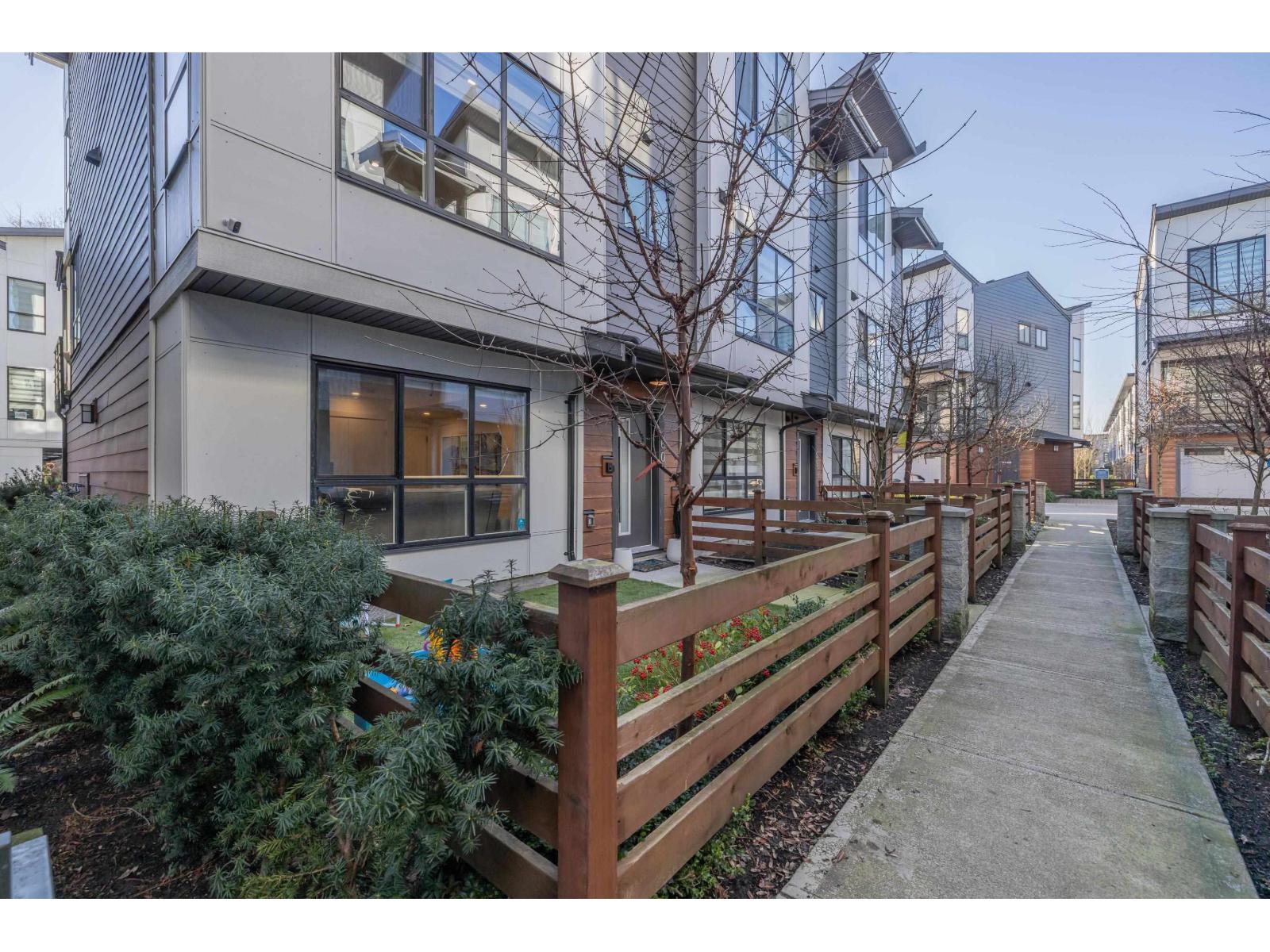 60 7177 194a Street, Surrey, British Columbia V4N 1N3 - Photo 3 - R3084338