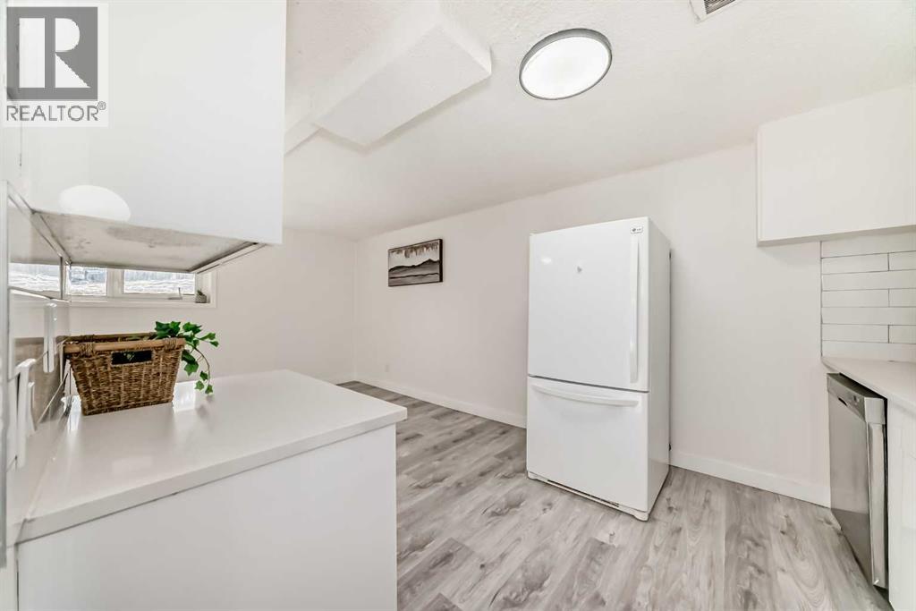 6508 34 Avenue Nw, Calgary, Alberta  T3B 1N2 - Photo 41 - A2280160