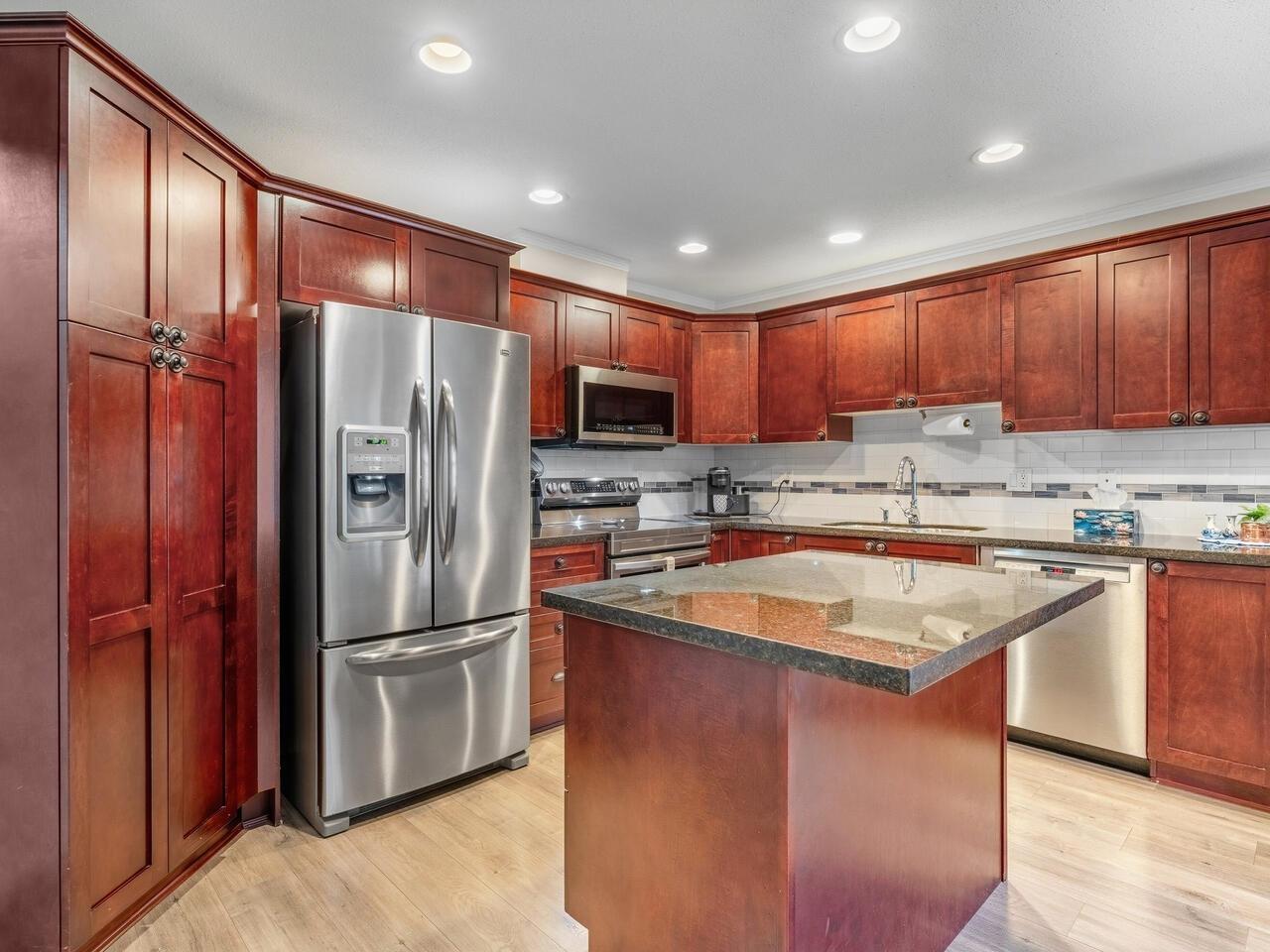 17 16995 64 Avenue, Surrey, British Columbia  V3S 0V9 - Photo 9 - R3084554