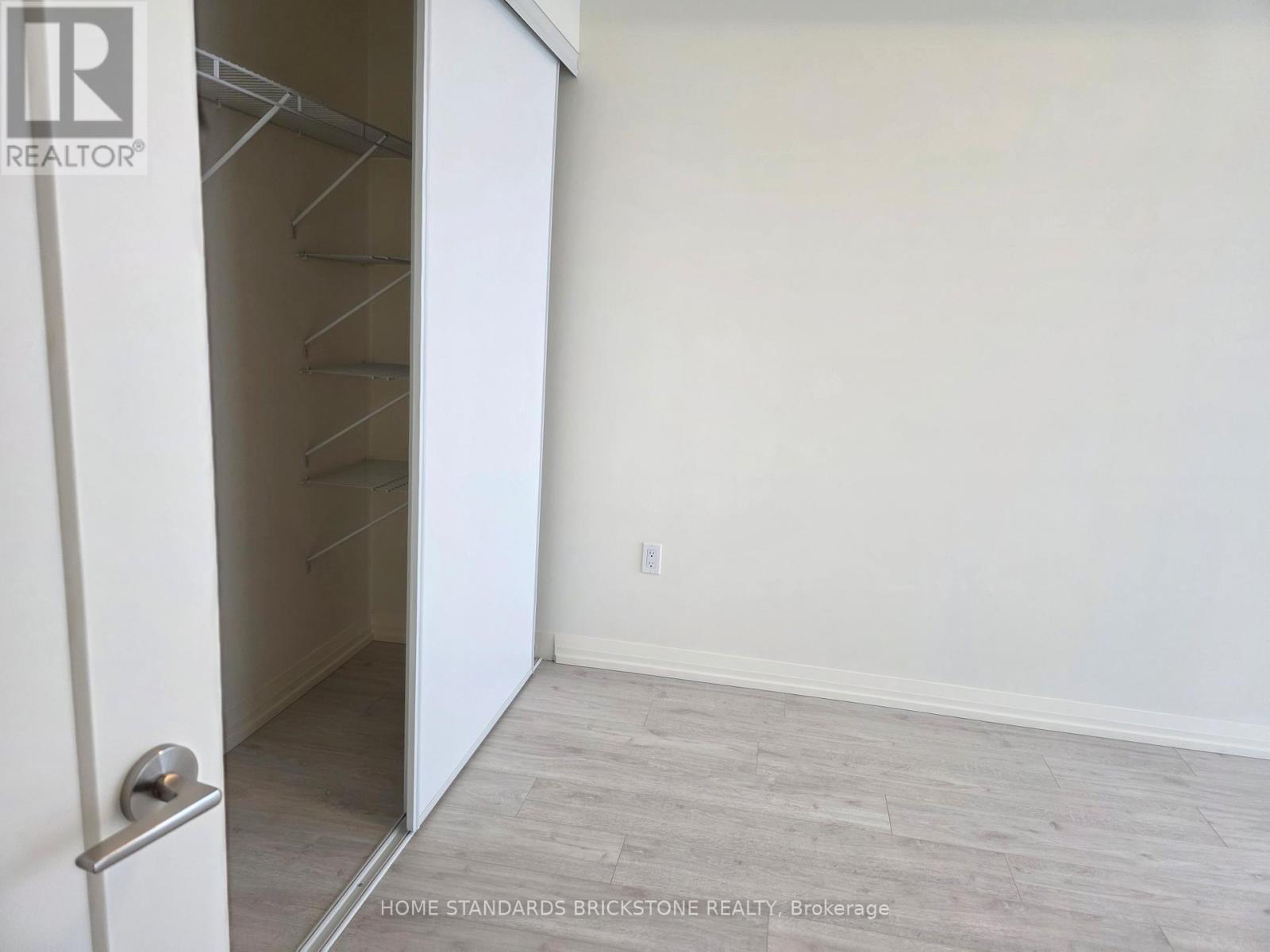 2106 - 27 Korda Gate, Vaughan, Ontario  L4K 2M9 - Photo 18 - N12739652