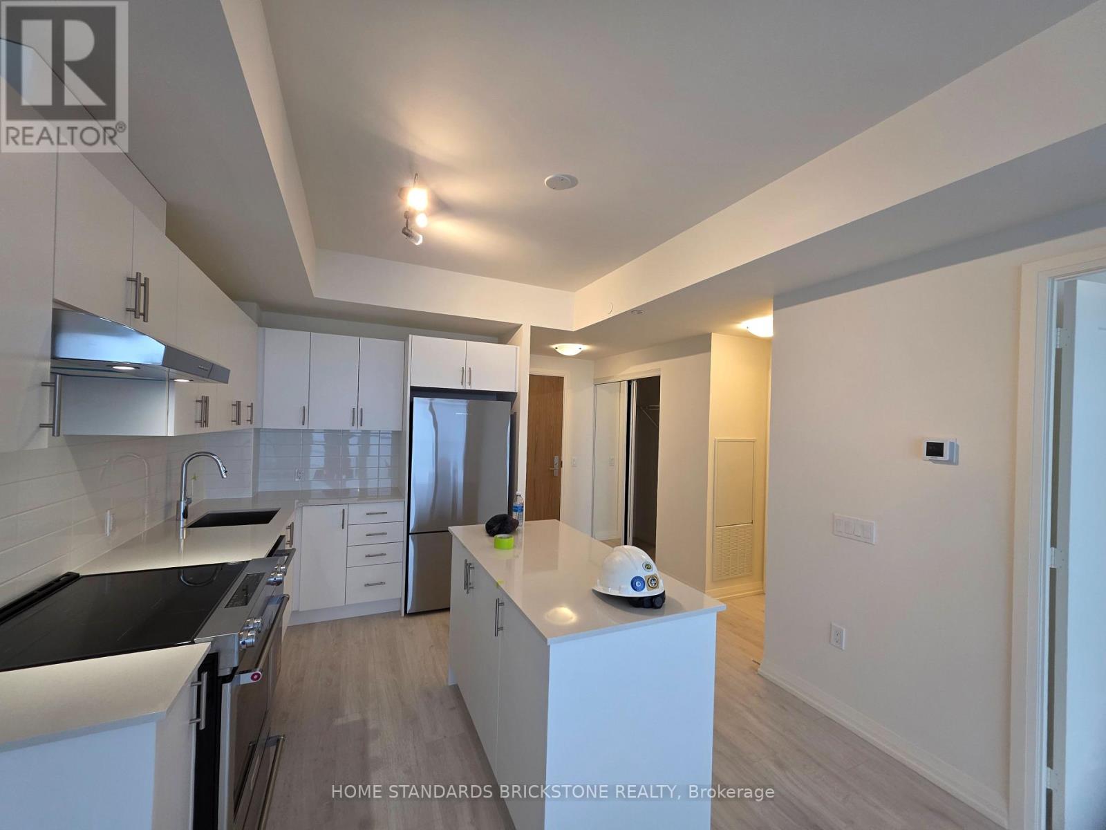 2106 - 27 Korda Gate, Vaughan, Ontario  L4K 2M9 - Photo 6 - N12739652