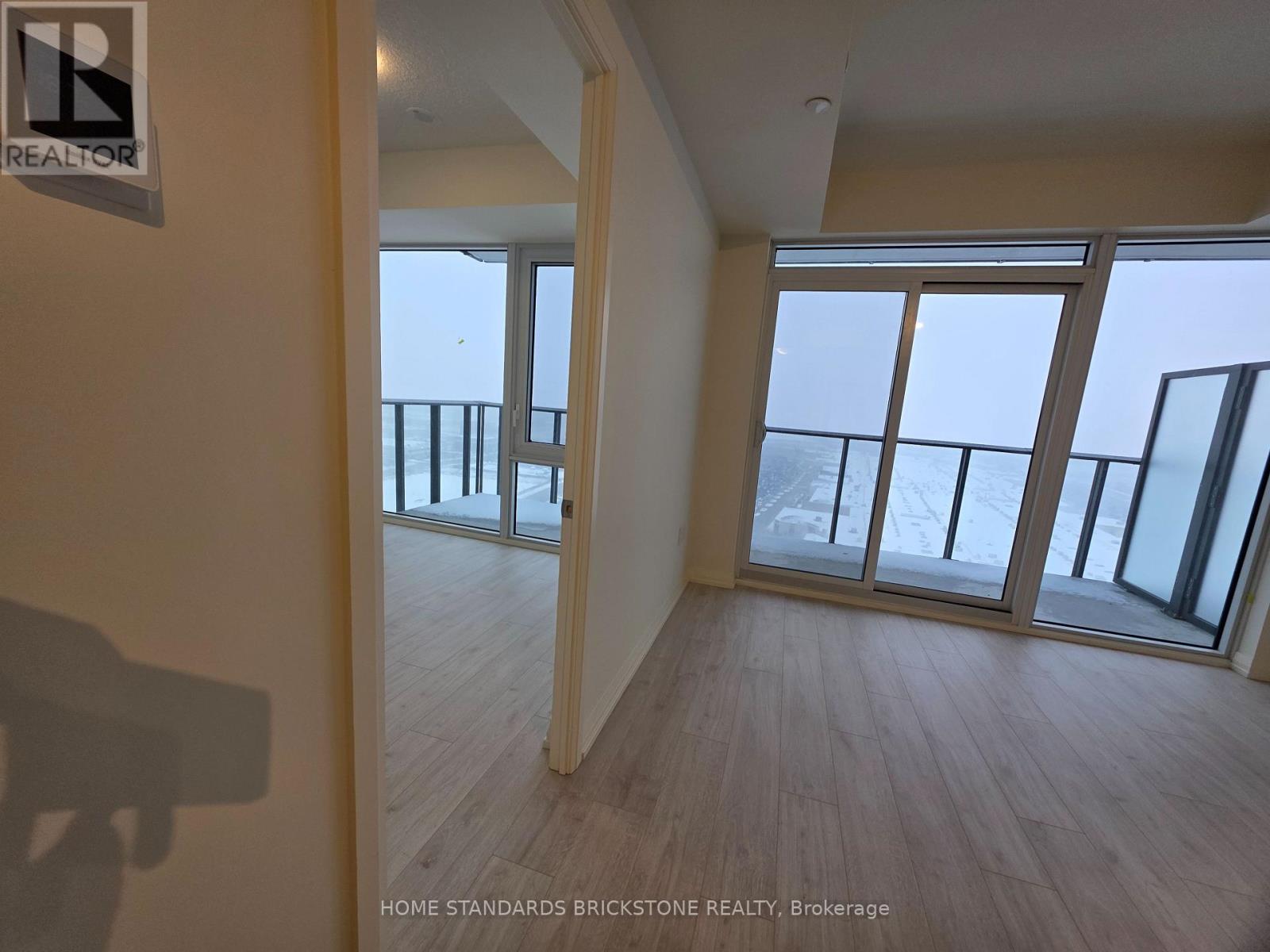 2106 - 27 Korda Gate, Vaughan, Ontario  L4K 2M9 - Photo 9 - N12739652