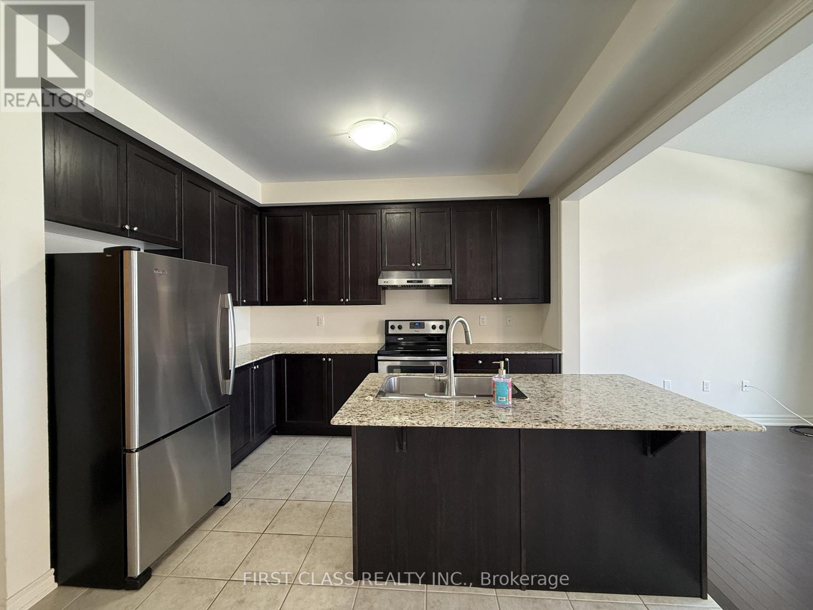 106 William Berczy Boulevard, Markham, Ontario  L6C 2G1 - Photo 6 - N12739674