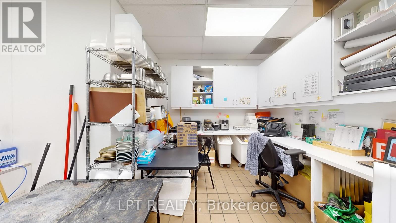 Aa-A1 - 9342 Bathurst Street, Vaughan, Ontario  L6A 4N9 - Photo 23 - N12739796