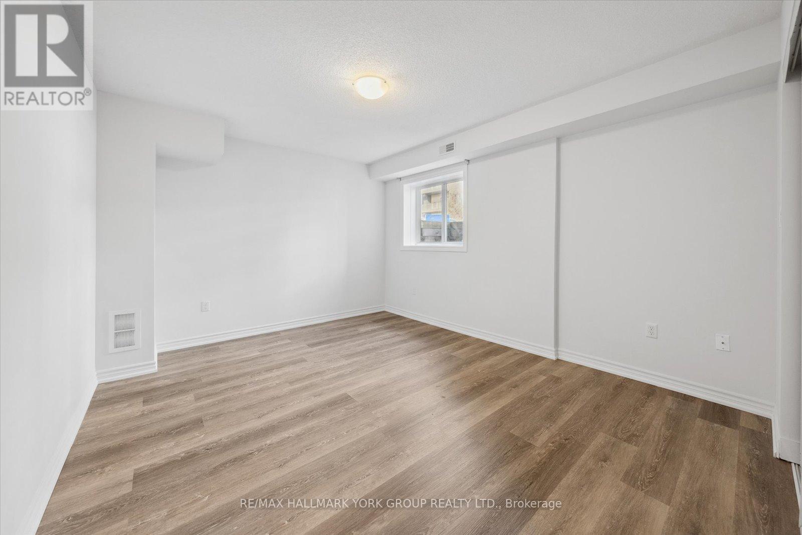 8 - 27 Madelaine Drive, Barrie (Painswick South), Ontario  L9J 0G8 - Photo 12 - S12739626