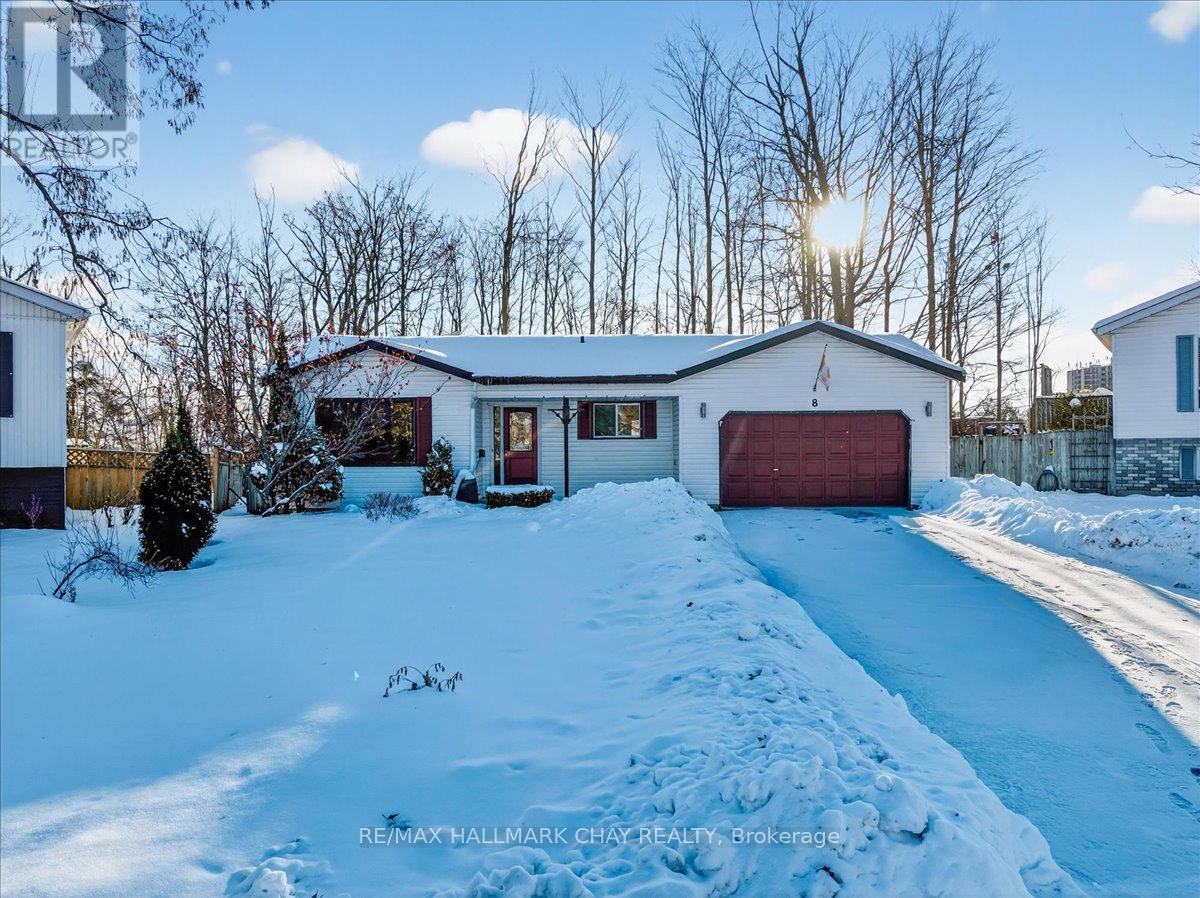 8 Chestnut Court, Barrie (Cundles East), Ontario  L4M 6K8 - Photo 1 - S12739738