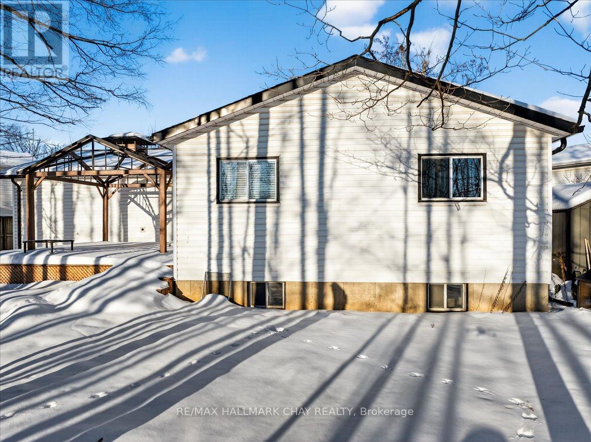 8 Chestnut Court, Barrie (Cundles East), Ontario  L4M 6K8 - Photo 35 - S12739738