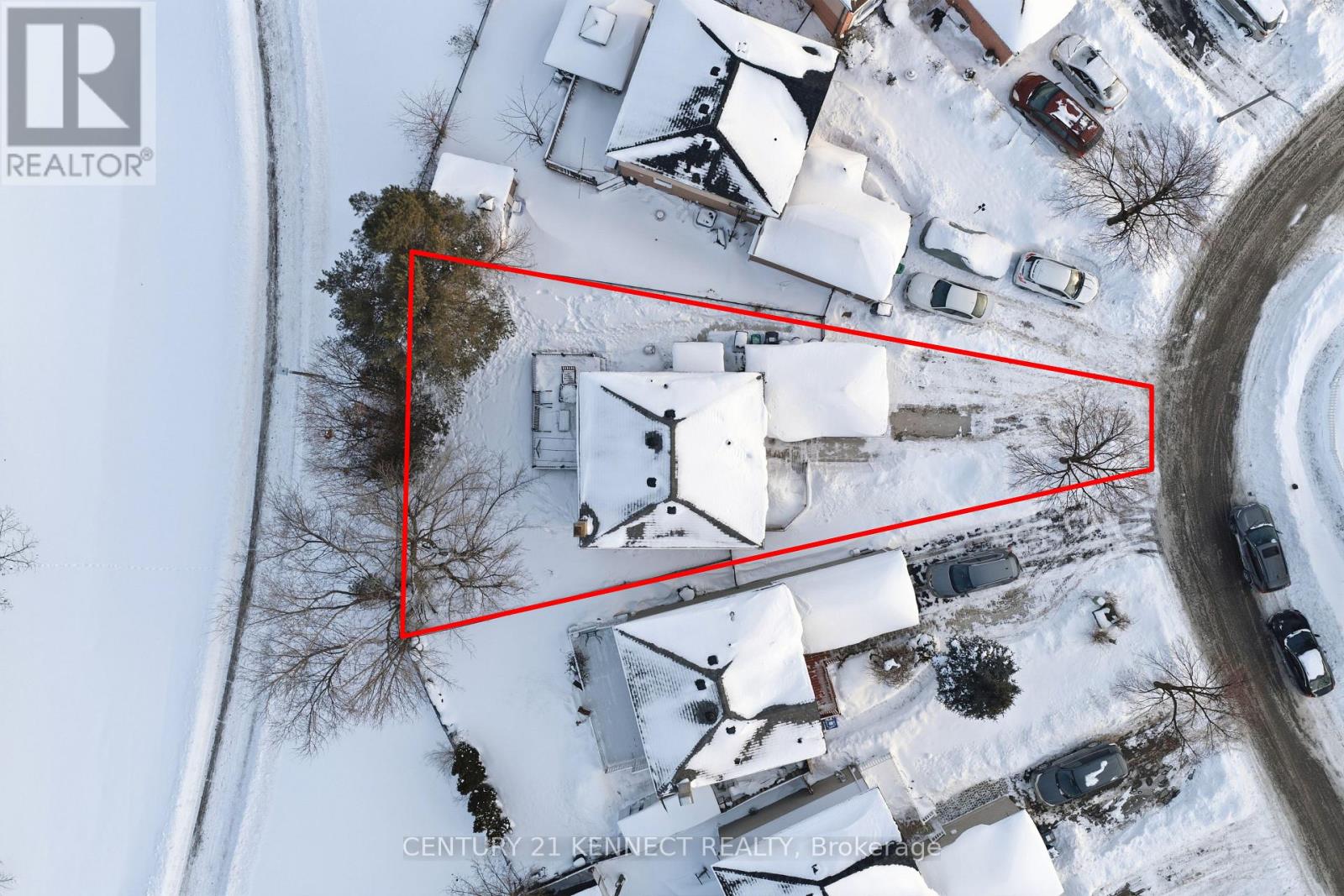 22 Norma Crescent, Brampton, Ontario  L6S 4H2 - Photo 2 - W12739618