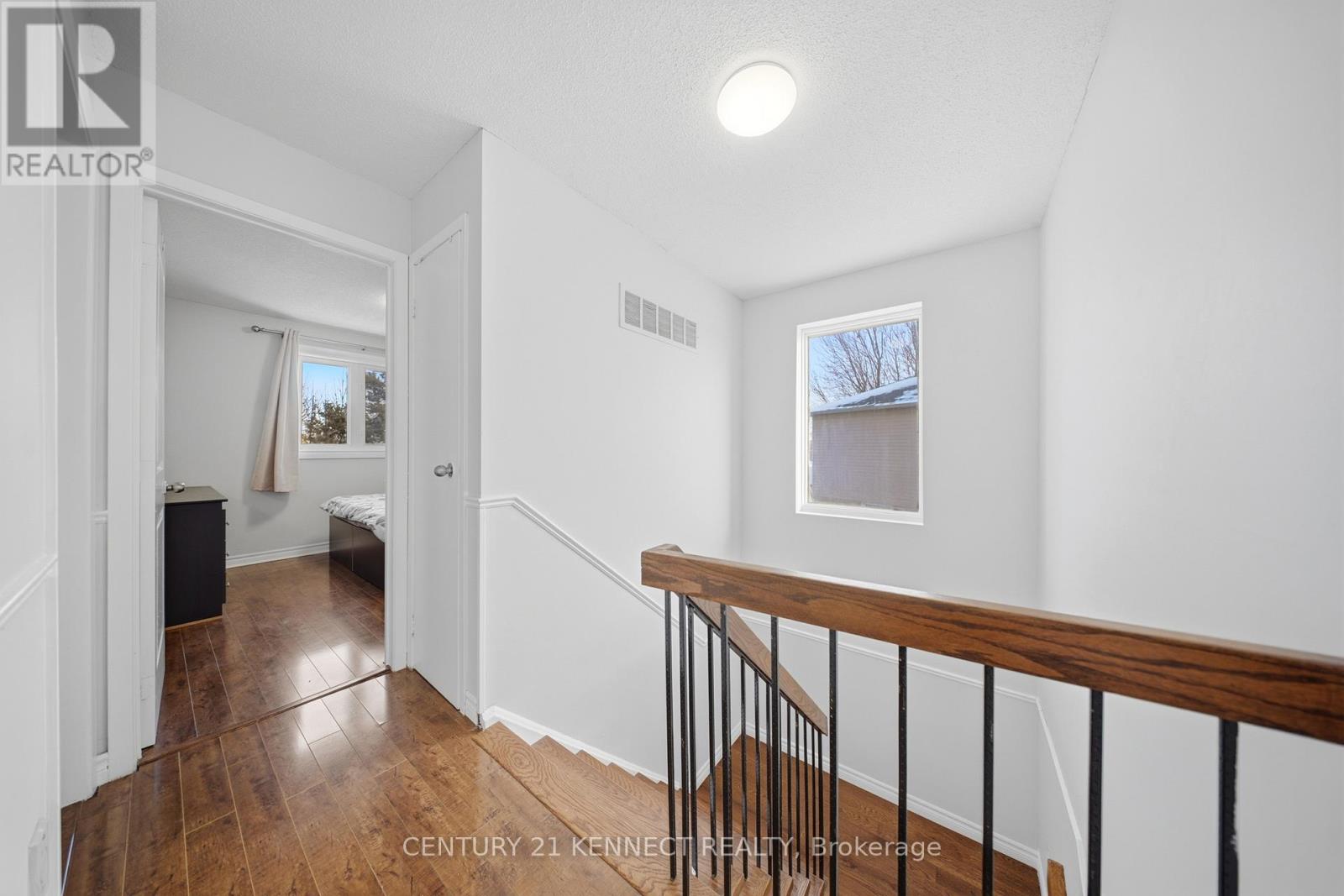 22 Norma Crescent, Brampton, Ontario  L6S 4H2 - Photo 17 - W12739618