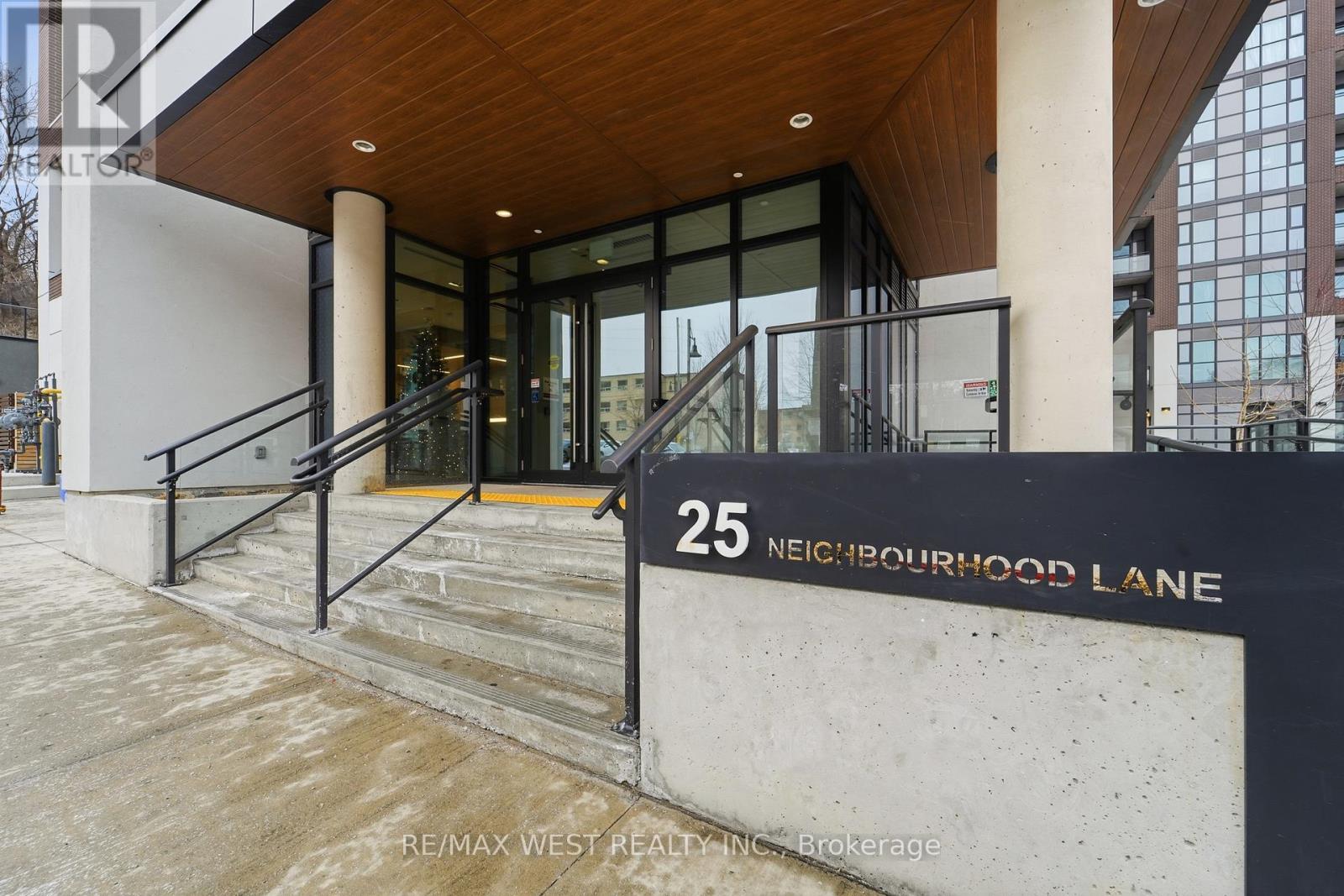 306 - 25 Neighbourhood Lane, Toronto, Ontario  M8Y 0C4 - Photo 32 - W12739646