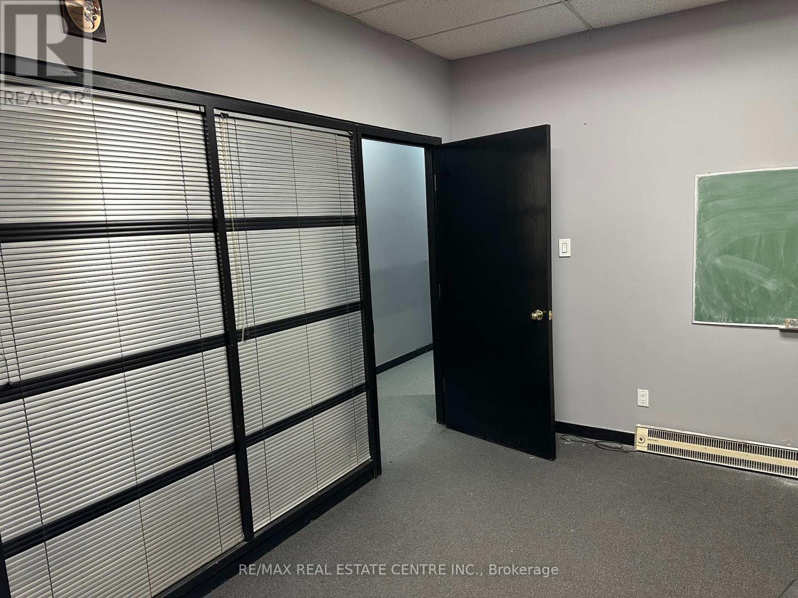 13 - 75 Rosedale Avenue W, Brampton, Ontario  L6X 4H4 - Photo 7 - W12739648