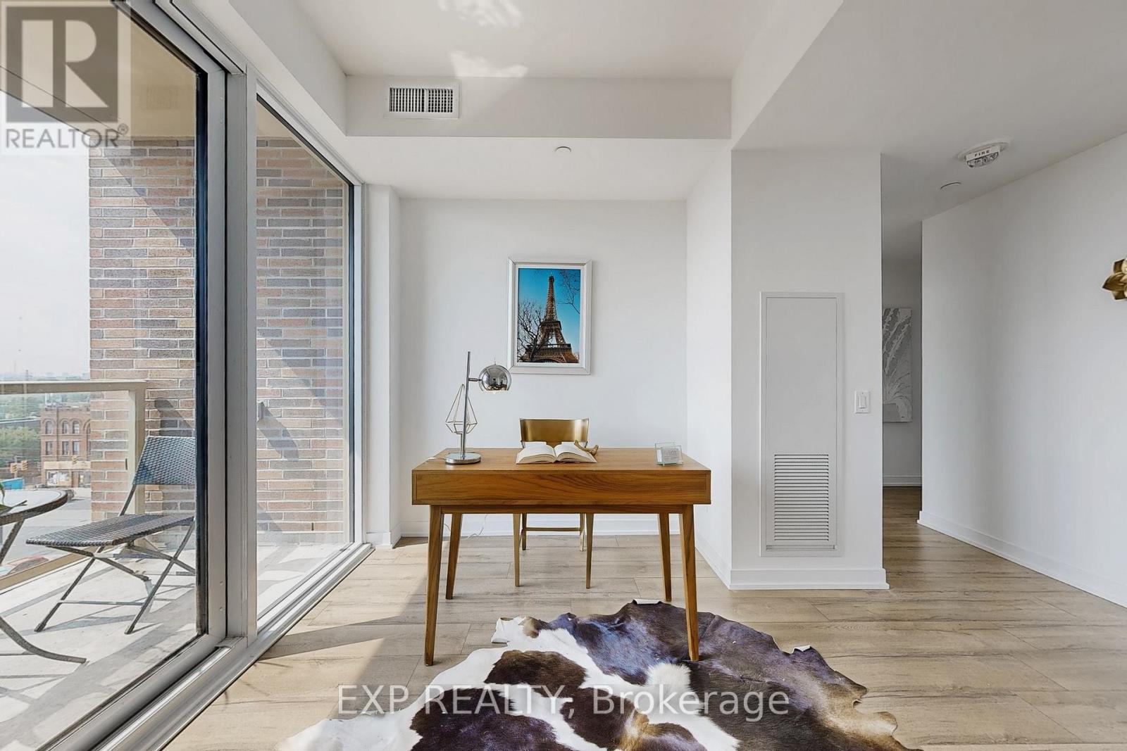 607 - 1787 St Clair Avenue W, Toronto, Ontario  M6N 1J6 - Photo 14 - W12739692