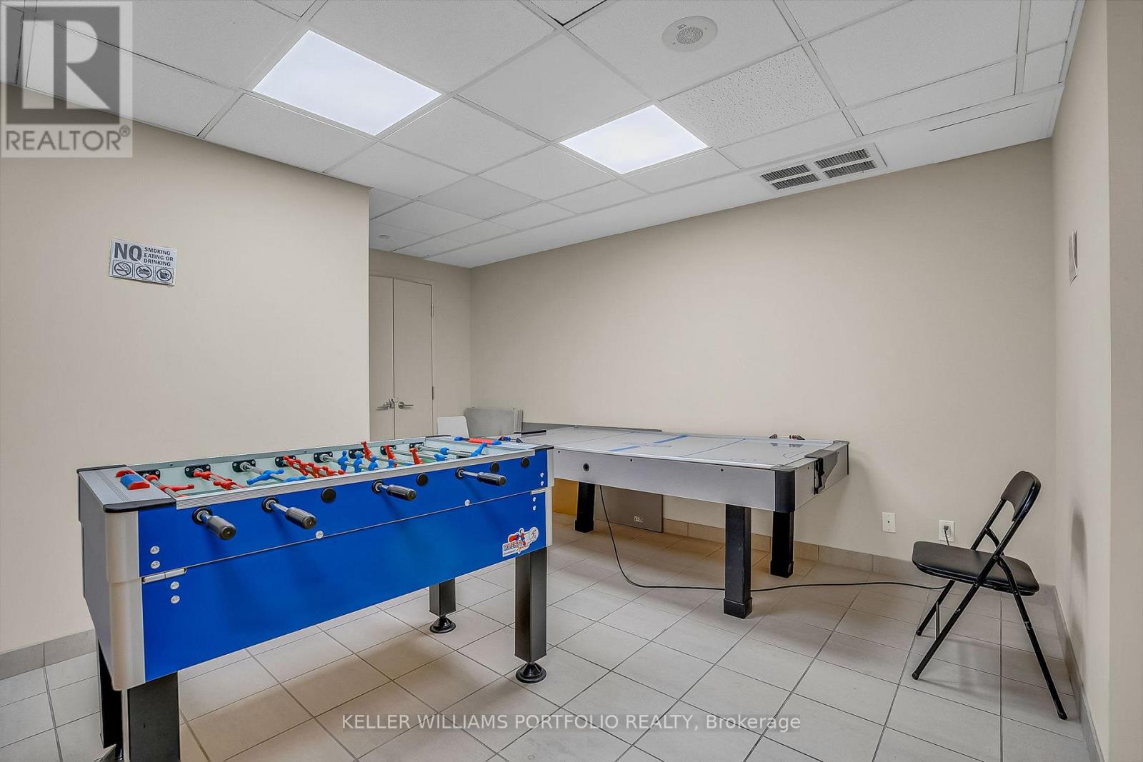 Ph7 - 185 Legion Road N, Toronto, Ontario  M8Y 0A1 - Photo 25 - W12739726