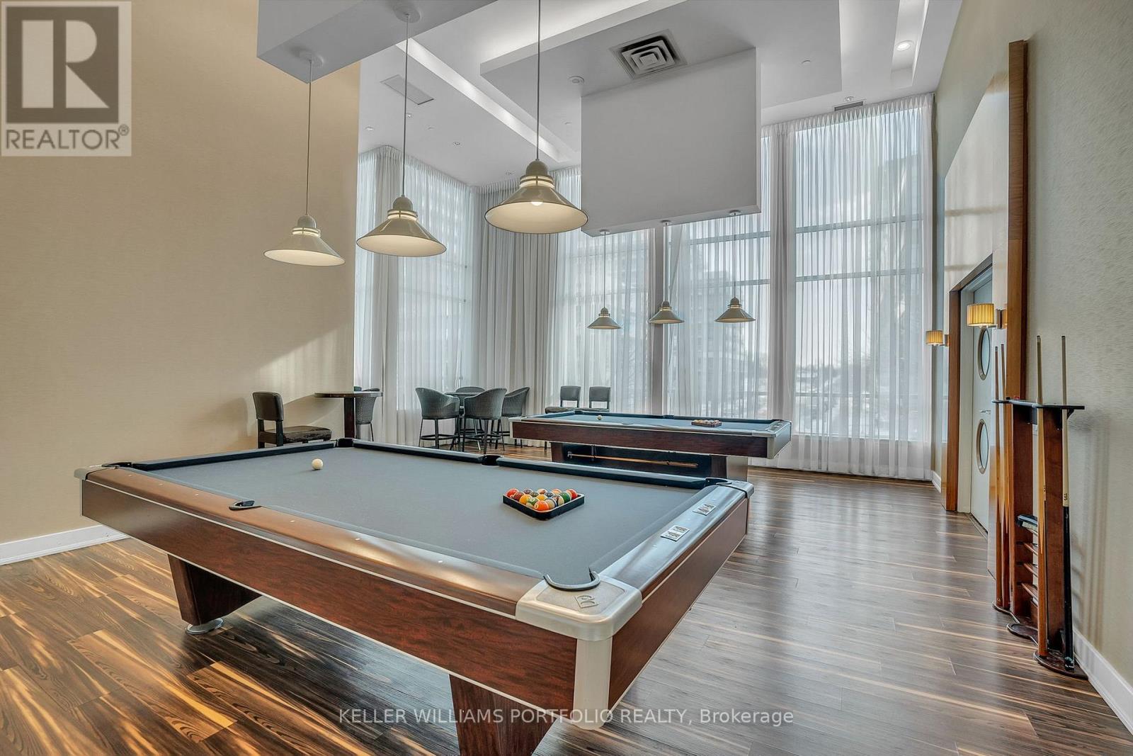 Ph7 - 185 Legion Road N, Toronto, Ontario  M8Y 0A1 - Photo 31 - W12739726