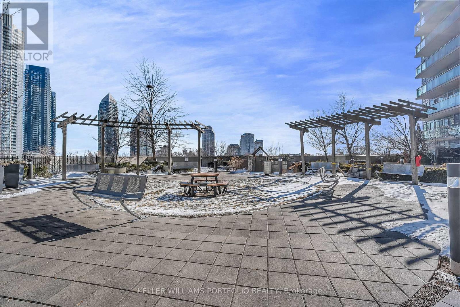 Ph7 - 185 Legion Road N, Toronto, Ontario  M8Y 0A1 - Photo 39 - W12739726