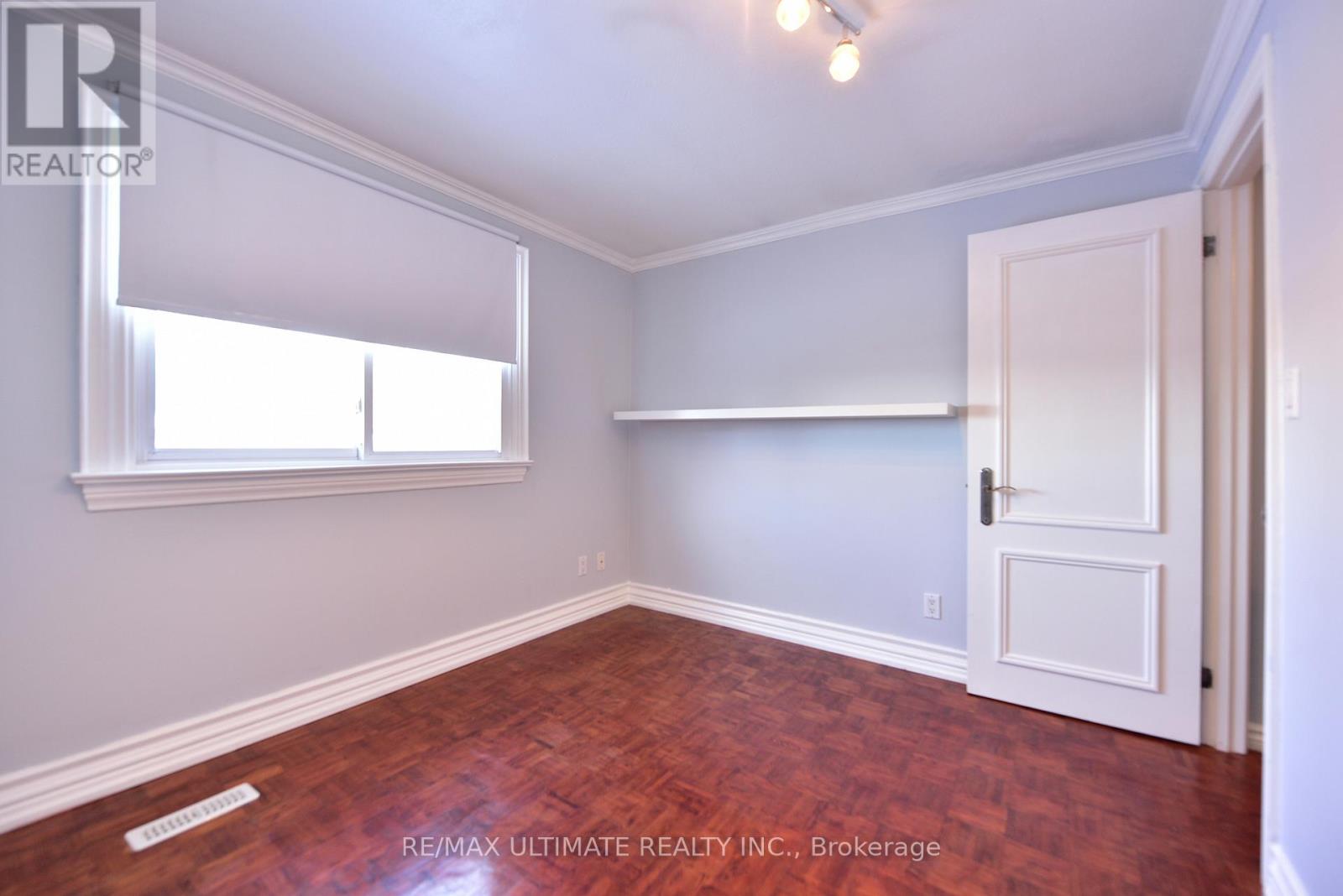 Main Floor - 132 Spears Street, Toronto, Ontario  M6N 3X7 - Photo 10 - W12739744