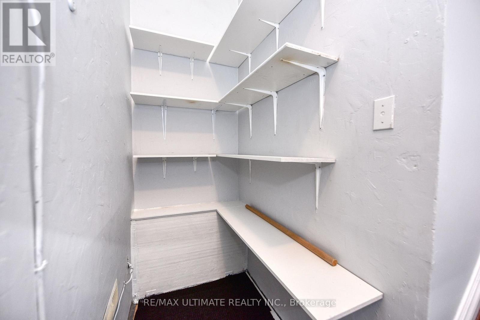 Main Floor - 132 Spears Street, Toronto, Ontario  M6N 3X7 - Photo 12 - W12739744