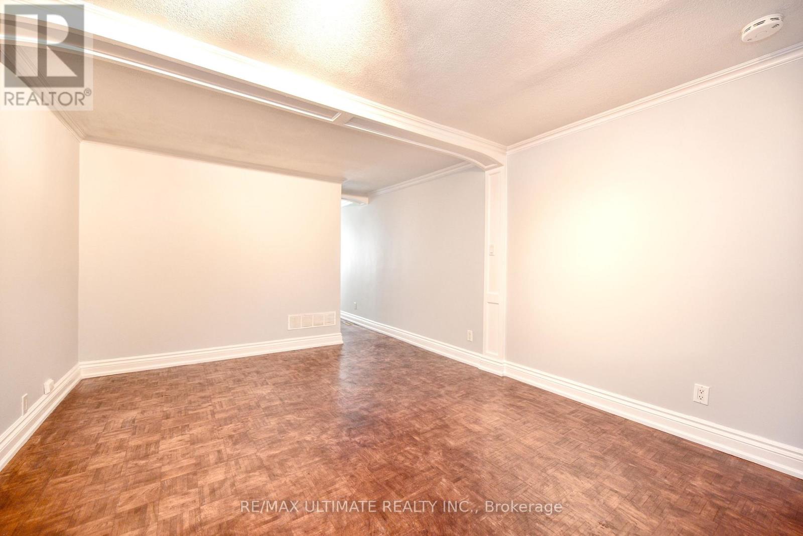 Main Floor - 132 Spears Street, Toronto, Ontario  M6N 3X7 - Photo 13 - W12739744