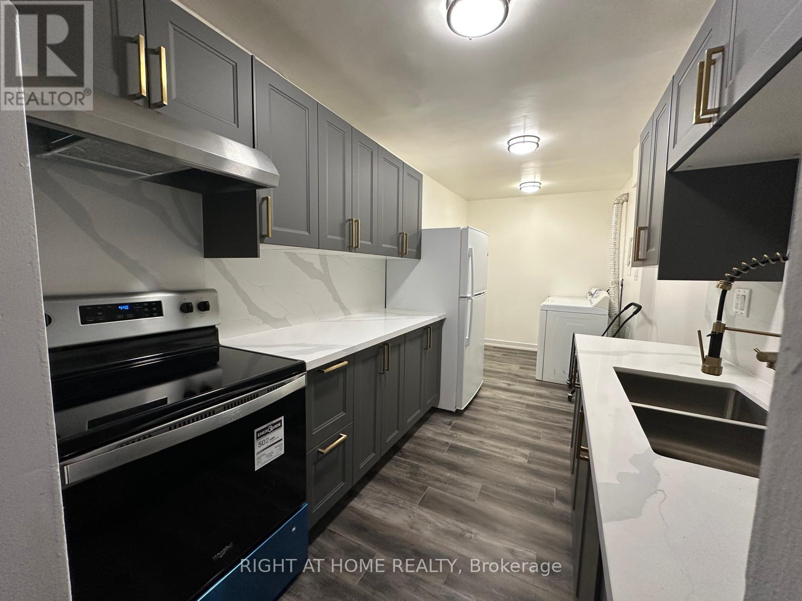 1616 - 320 DIXON ROAD, Toronto, Ontario