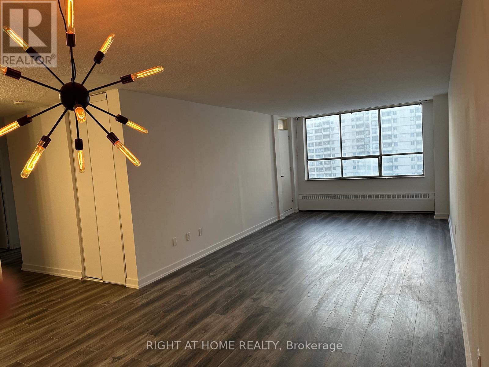 1616 - 320 Dixon Road, Toronto, Ontario  M9R 1S8 - Photo 5 - W12739792