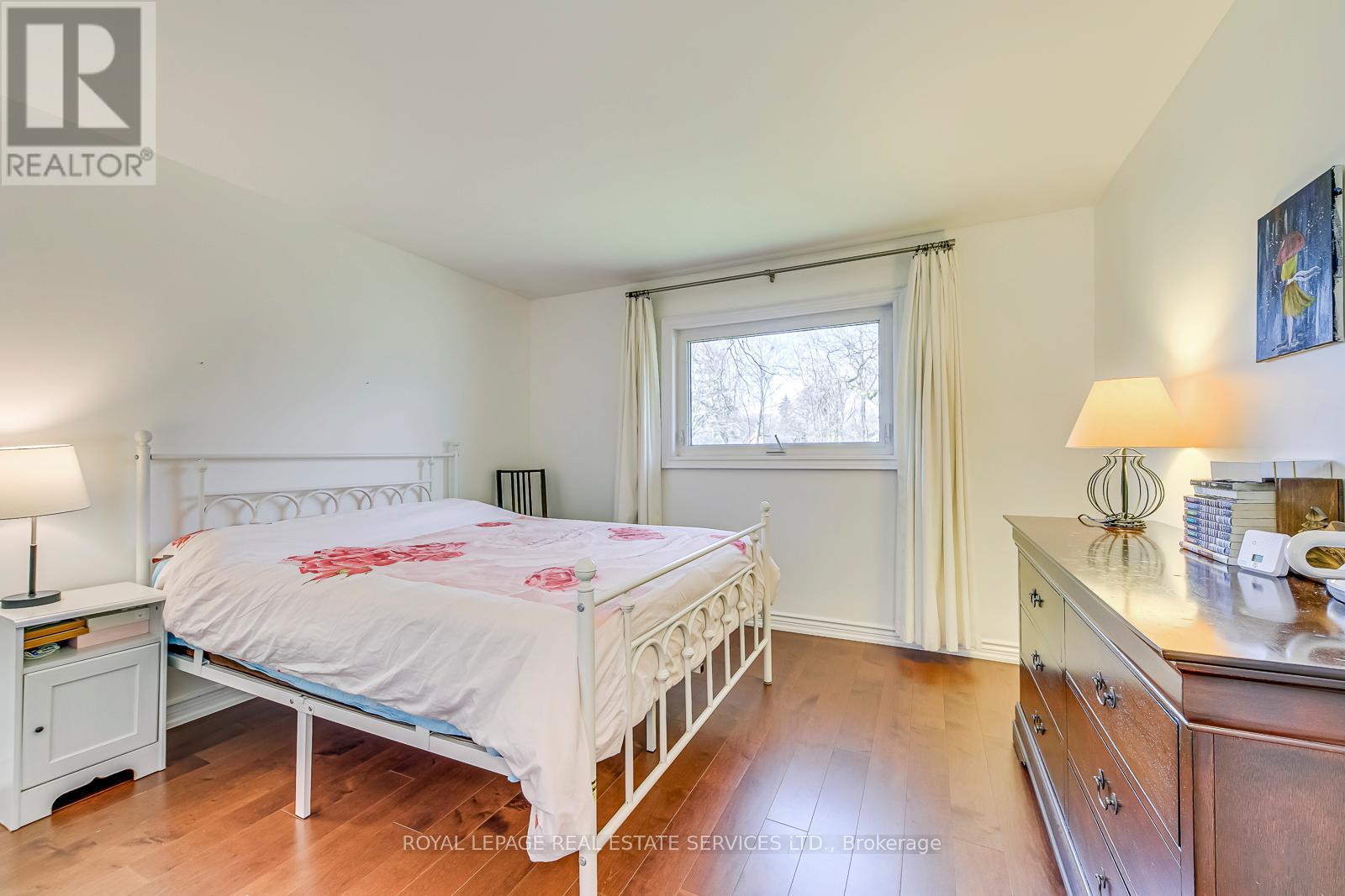 172 Arichat Road, Oakville, Ontario  L6J 5N4 - Photo 17 - W12739836