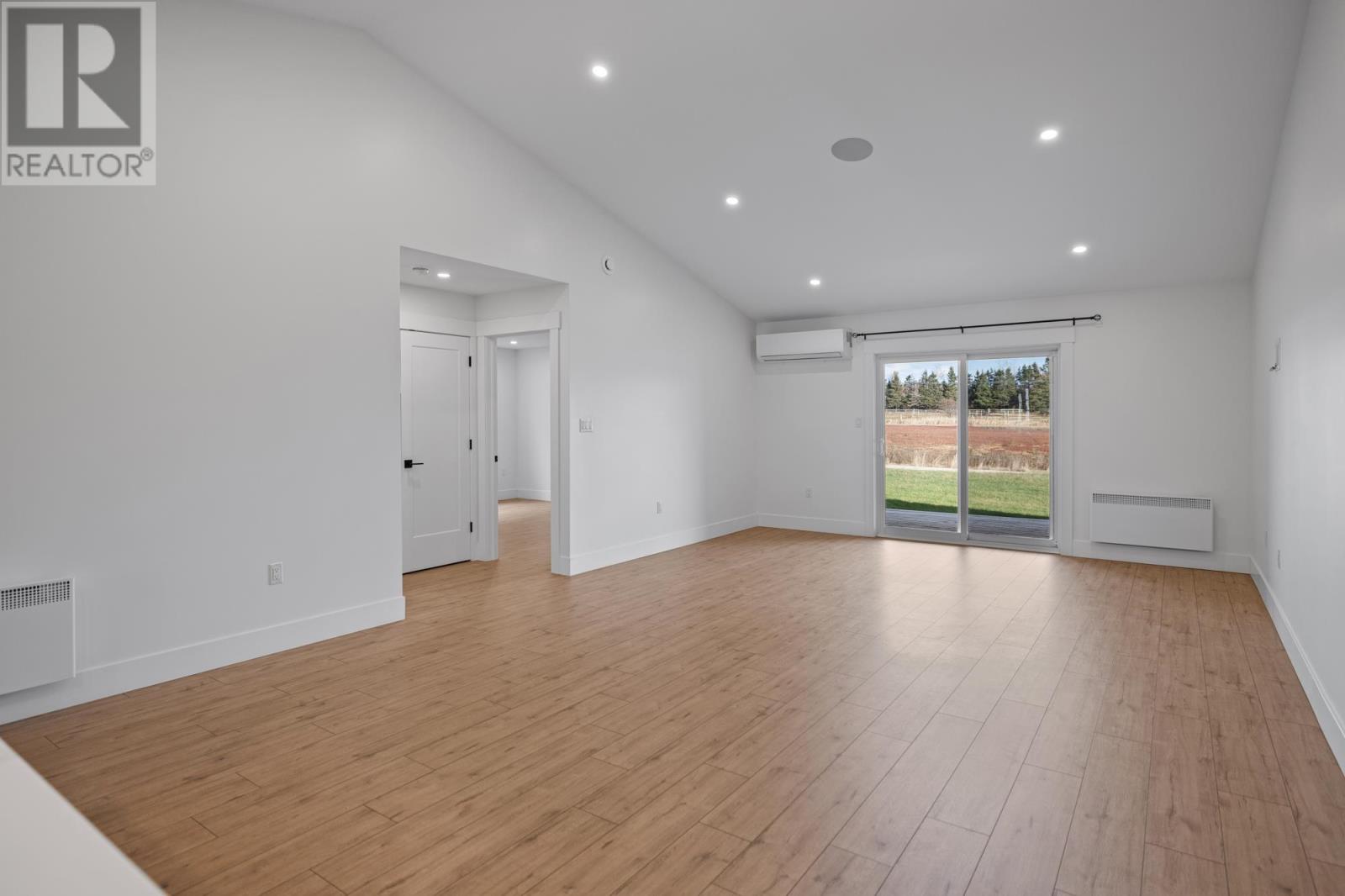 18 Beech Hill Avenue, East Royalty, Prince Edward Island  C1C 0Y2 - Photo 6 - 202601712