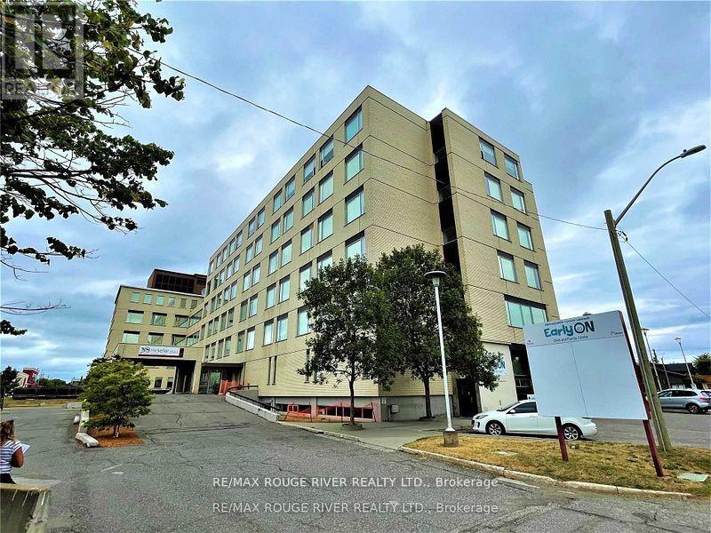 325 Archibald Street S, Thunder Bay, Ontario P7E 1G6 - Photo 1 - X12739628