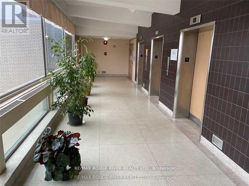 325 Archibald Street S, Thunder Bay, Ontario P7E 1G6 - Photo 7 - X12739628