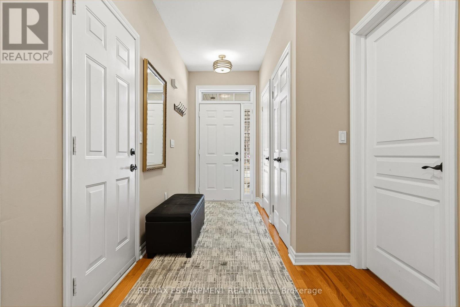 17 - 71 Sulphur Springs Road, Hamilton, Ontario  L9G 5C1 - Photo 2 - X12739772