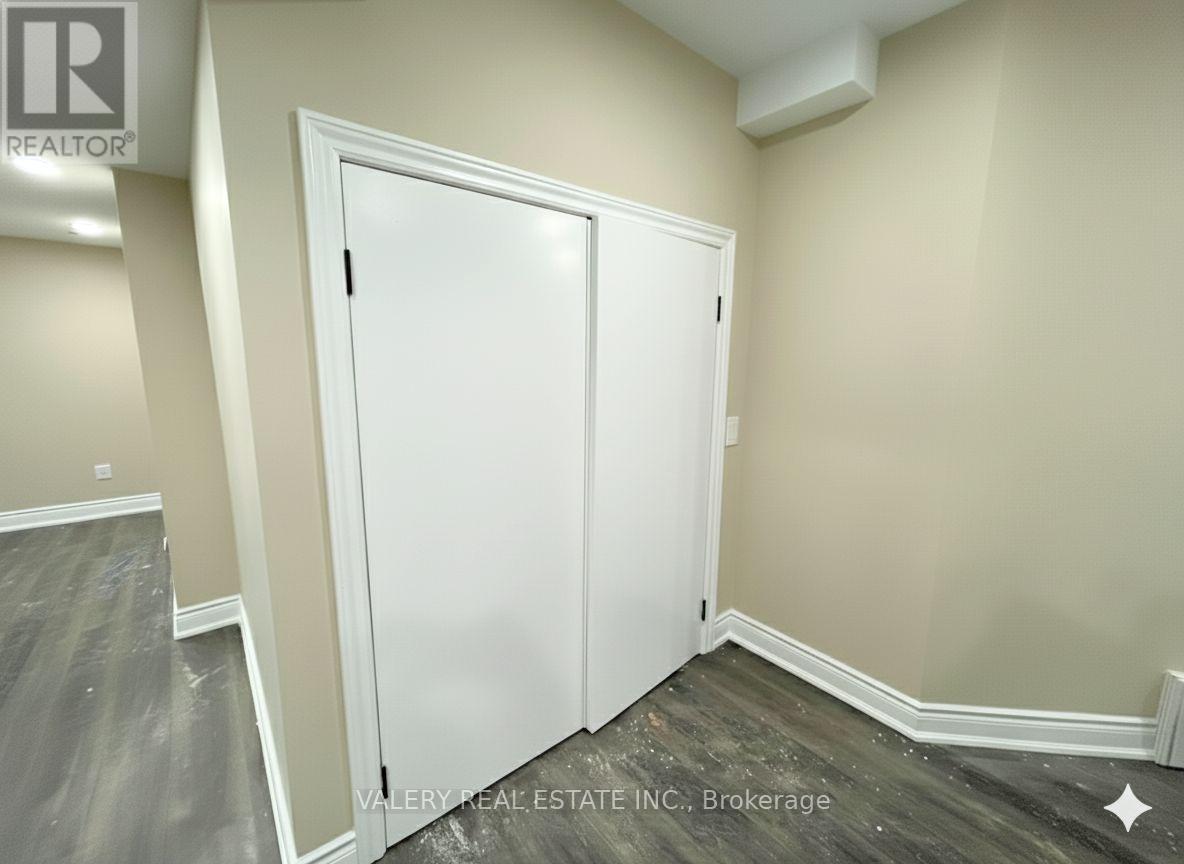 116 Blackburn Drive, Brantford, Ontario  N3T 6S2 - Photo 11 - X12739802