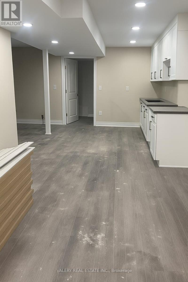 116 Blackburn Drive, Brantford, Ontario  N3T 6S2 - Photo 6 - X12739802