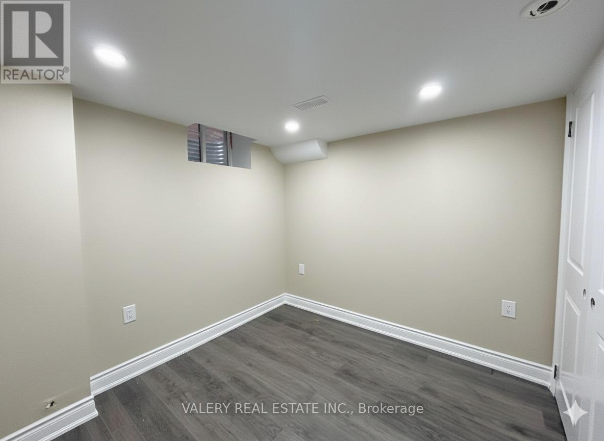 116 Blackburn Drive, Brantford, Ontario  N3T 6S2 - Photo 7 - X12739802