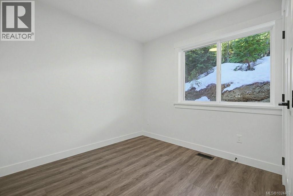 B 1328 Nordic Dr, Courtenay, British Columbia  V9J 1L0 - Photo 16 - 1024402