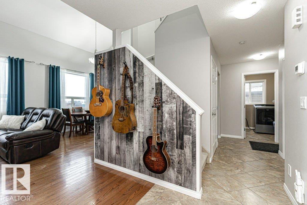 10419 94 St, Morinville, Alberta  T8R 0A2 - Photo 5 - E4471473