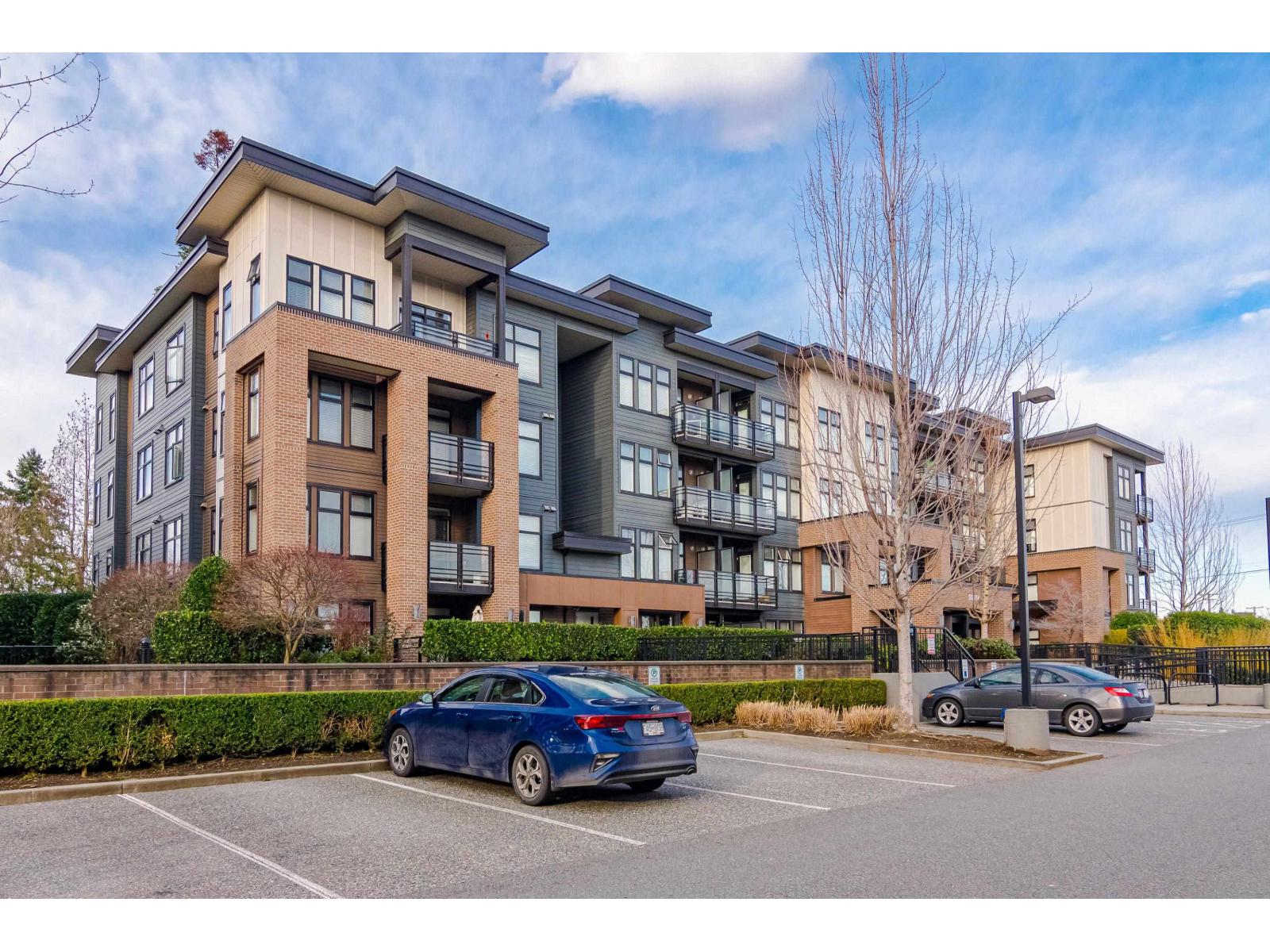 405 20058 Fraser Highway, Langley, British Columbia V3A 0E5 - Photo 3 - R3084191