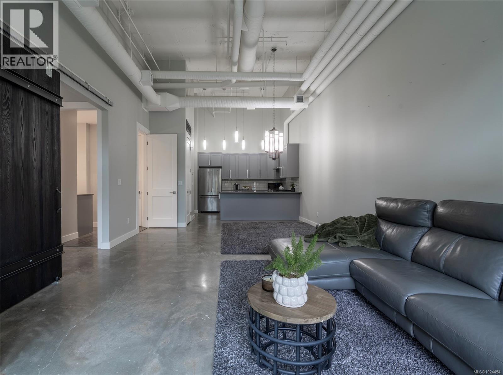 108 2049 Country Club Way, Langford, British Columbia  V9B 0H8 - Photo 10 - 1024454