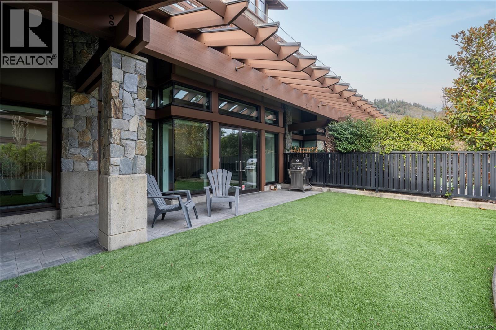 108 2049 Country Club Way, Langford, British Columbia  V9B 0H8 - Photo 23 - 1024454